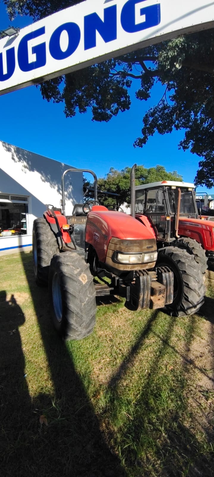 TRACTOR CASE FARMALL